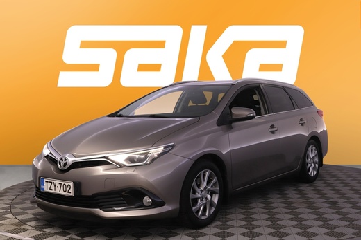 Toyota Auris vaihtoauto