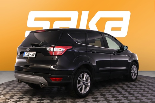 Ford Kuga vaihtoauto