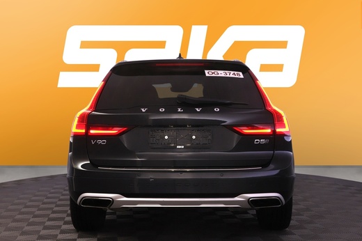 Volvo V90 Cross Country vaihtoauto