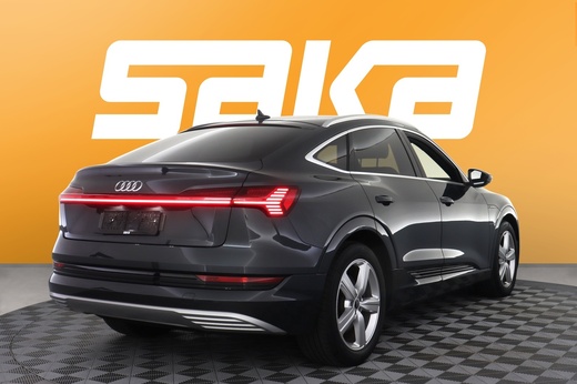Audi e-tron vaihtoauto