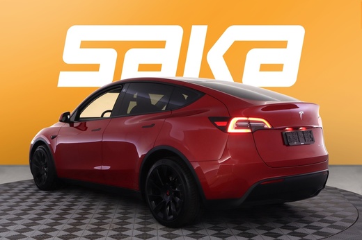 Tesla Model Y vaihtoauto