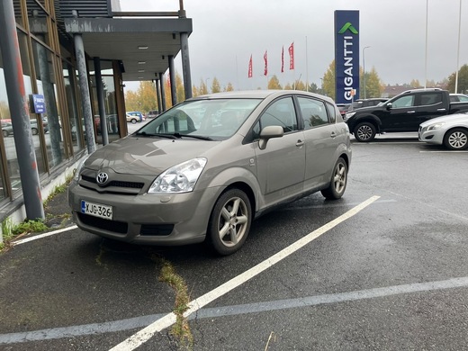 Toyota Corolla vaihtoauto