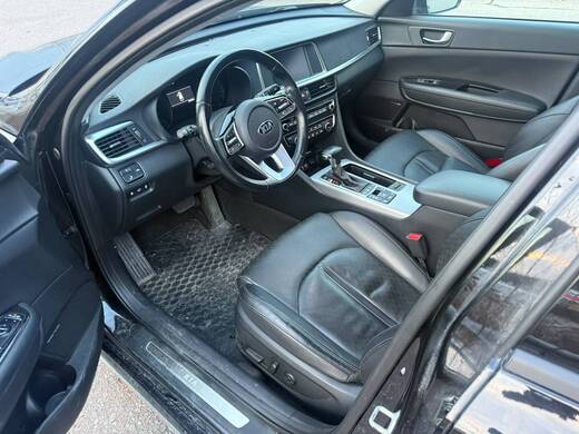 Kia Optima vaihtoauto