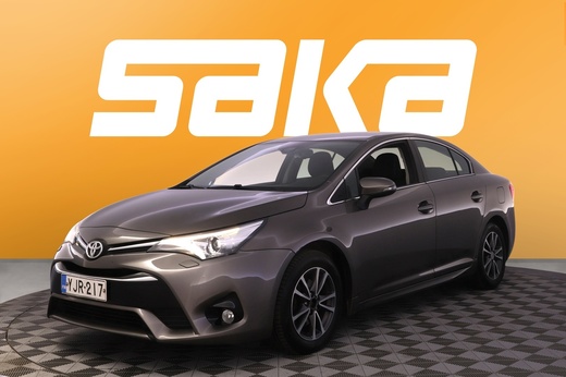Toyota Avensis vaihtoauto