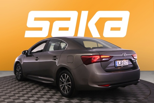 Toyota Avensis vaihtoauto