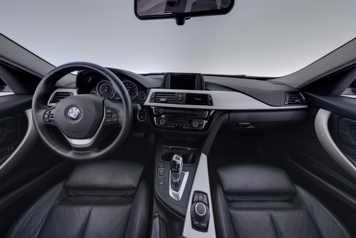 BMW 320 vaihtoauto