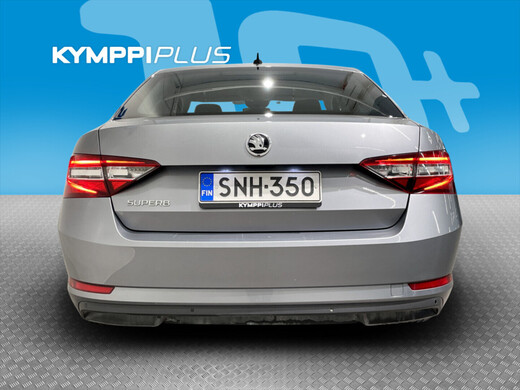 Skoda Superb vaihtoauto