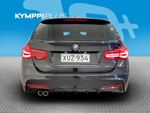 BMW 330 vaihtoauto