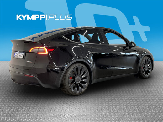 Tesla Model Y vaihtoauto
