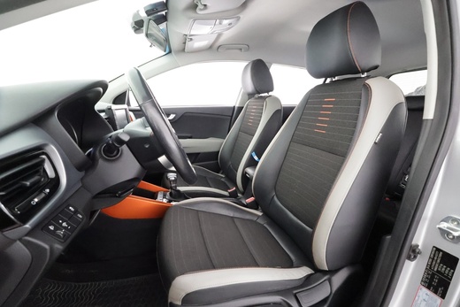 Kia Stonic vaihtoauto