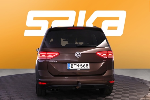 Volkswagen Touran vaihtoauto