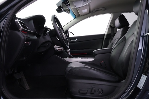 Kia Optima vaihtoauto