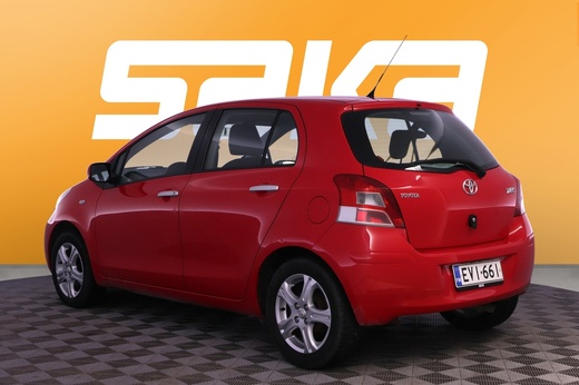 Toyota Yaris vaihtoauto