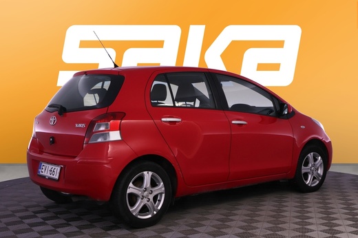 Toyota Yaris vaihtoauto