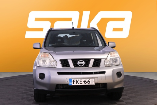 Nissan X-Trail vaihtoauto