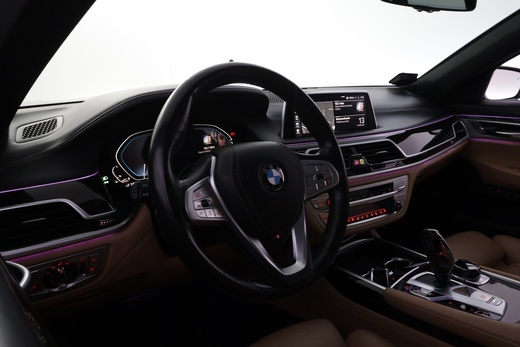 BMW 745 vaihtoauto