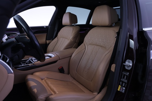 BMW 745 vaihtoauto