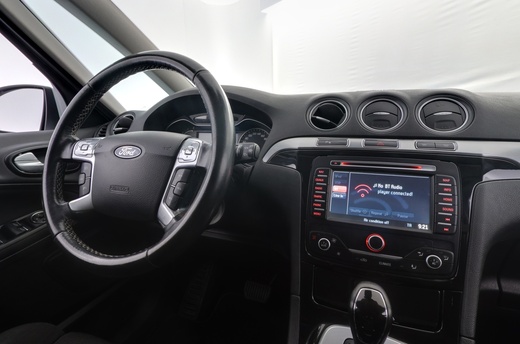 Ford S-MAX vaihtoauto
