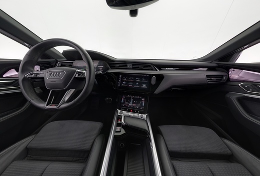Audi Q8 e-tron vaihtoauto