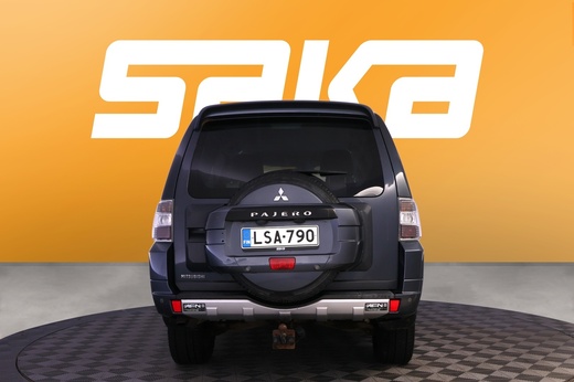 Mitsubishi Pajero vaihtoauto
