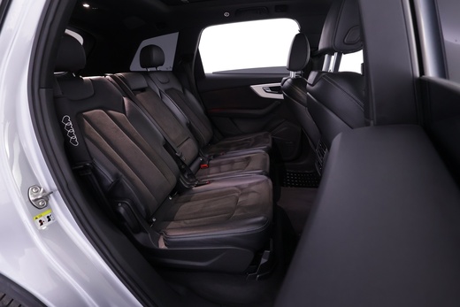 Audi Q7 vaihtoauto