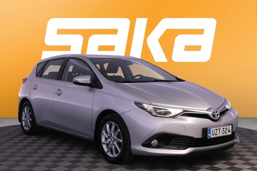 Toyota Auris vaihtoauto