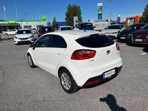 Kia Rio vaihtoauto