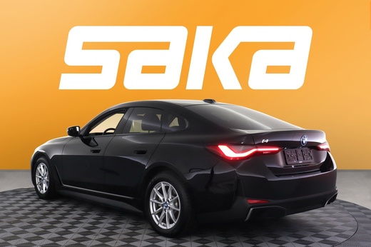 BMW i4 vaihtoauto