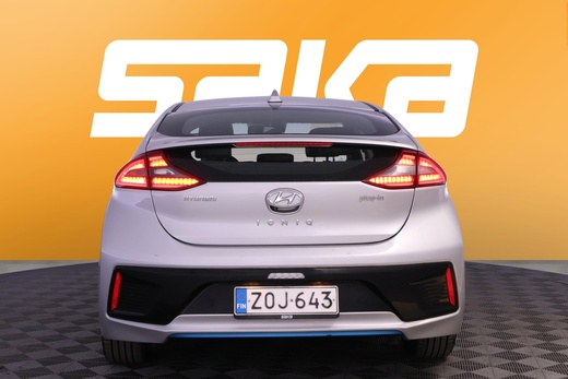 Hyundai IONIQ plug-in vaihtoauto