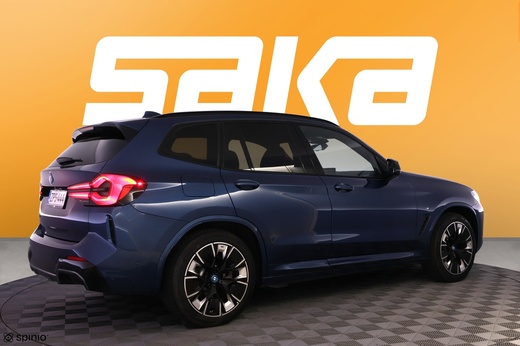 BMW iX3 vaihtoauto