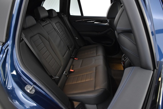 BMW iX3 vaihtoauto