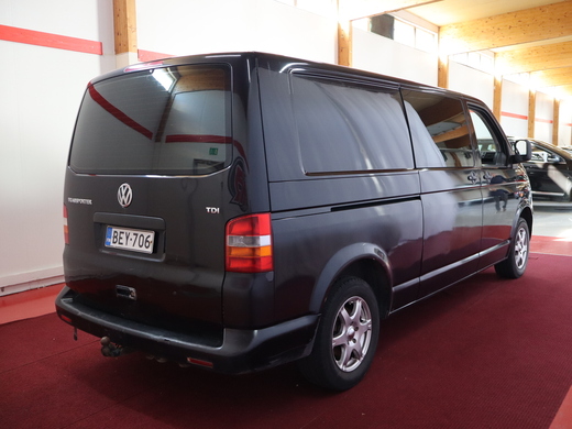 Volkswagen Transporter vaihtoauto