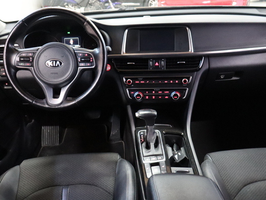 Kia Optima vaihtoauto