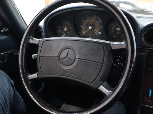 Mercedes-Benz SL vaihtoauto
