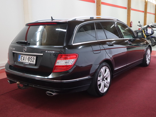 Mercedes-Benz C vaihtoauto