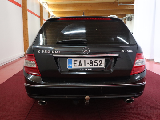 Mercedes-Benz C vaihtoauto