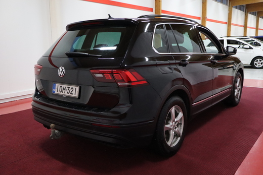 Volkswagen Tiguan vaihtoauto