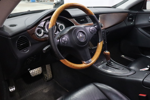Mercedes-Benz CLS vaihtoauto