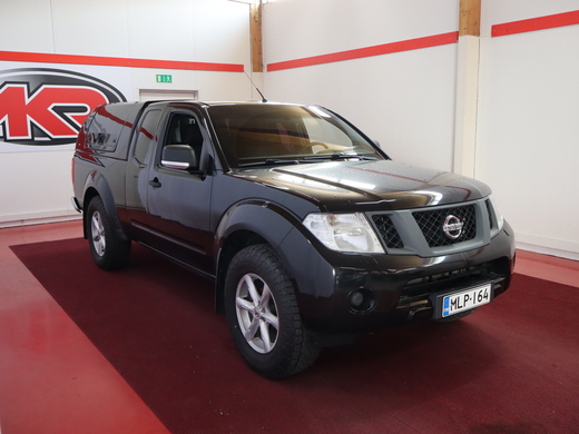 Nissan Navara vaihtoauto