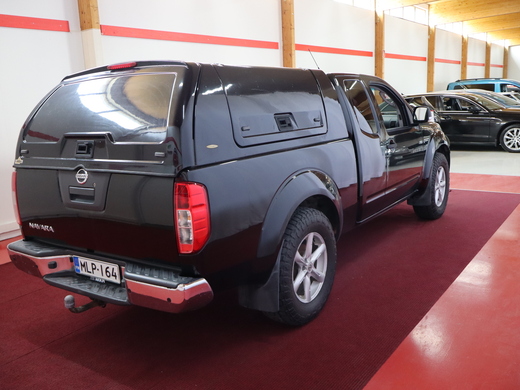 Nissan Navara vaihtoauto