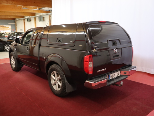 Nissan Navara vaihtoauto