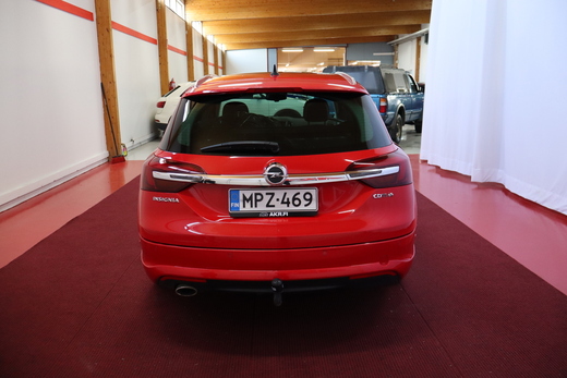 Opel Insignia vaihtoauto