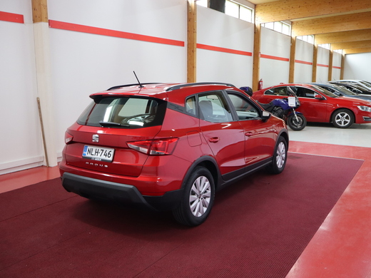 SEAT Arona vaihtoauto