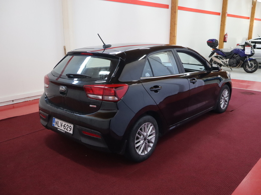 Kia Rio vaihtoauto