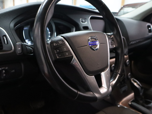 Volvo V40 Cross Country vaihtoauto