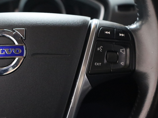 Volvo V40 Cross Country vaihtoauto