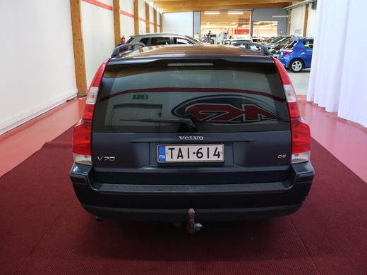 Volvo V70 vaihtoauto