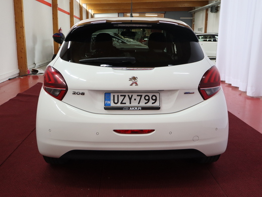 Peugeot 208 vaihtoauto