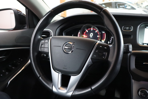 Volvo V40 vaihtoauto