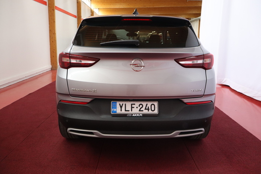 Opel Grandland X vaihtoauto